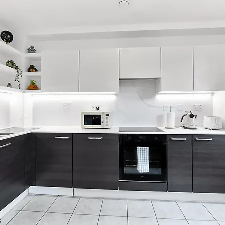Exclusive 3 Bed 3Bath Penthouse Near Canary Wharf London Exterior photo